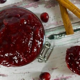 easy homemade cranberry sauce | Healthy Foodie Girl easy homemade cranberry sauce