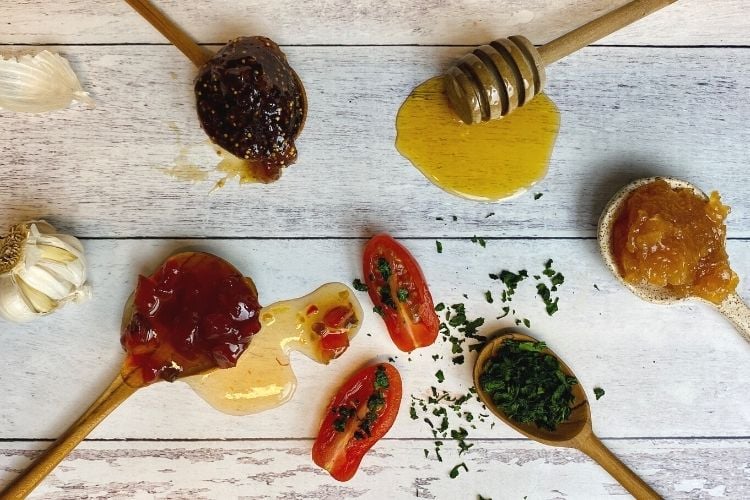 sweet brie bites toppings