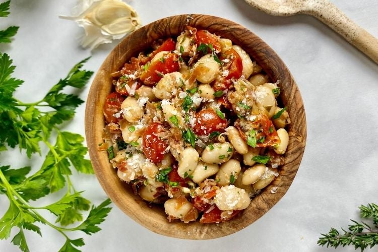 easy white bean salad | Healthy Foodie Girl easy white bean salad