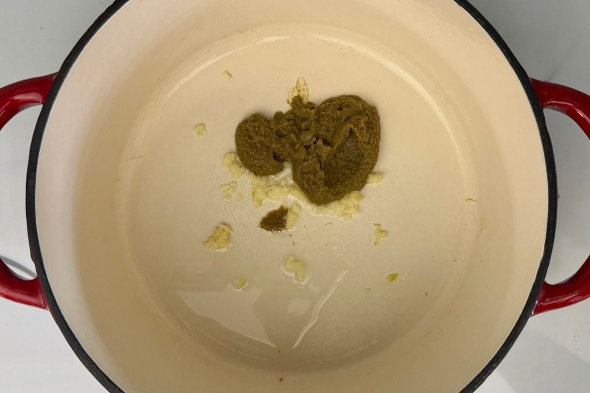 Green curry paste in Dutch oven | Healthy Foodie Girl Green curry paste in Dutch oven