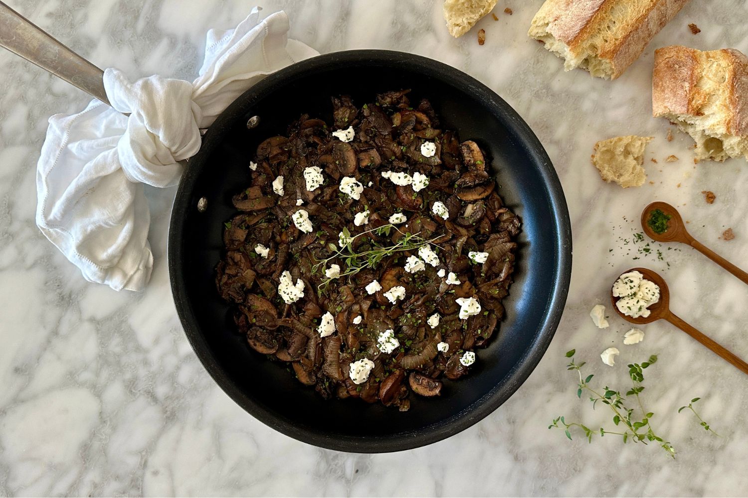 CARAMELIZED ONIONS WITH MUSHROOMS | Healthy Foodie Girl