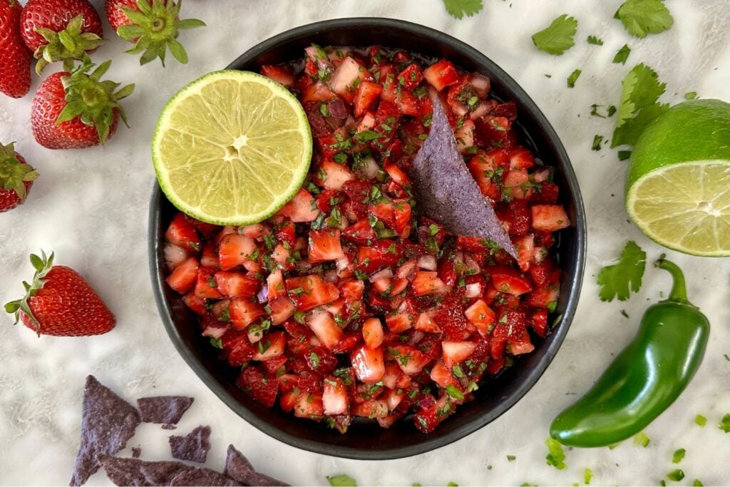 Strawberry Salsa | Healthy Foodie Girl Strawberry Salsa