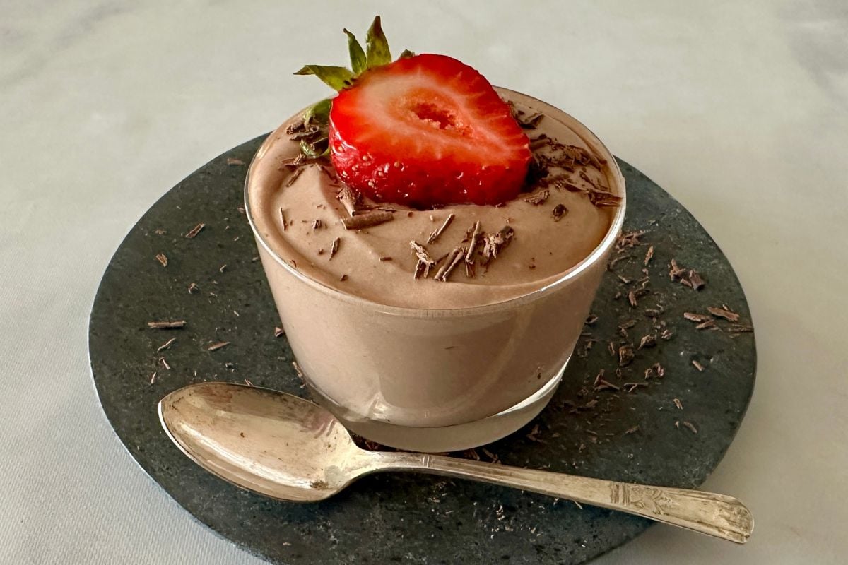 Cottage Cheese Chocolate Mousse | Healthy Foodie Girl Cottage Cheese Chocolate Mousse