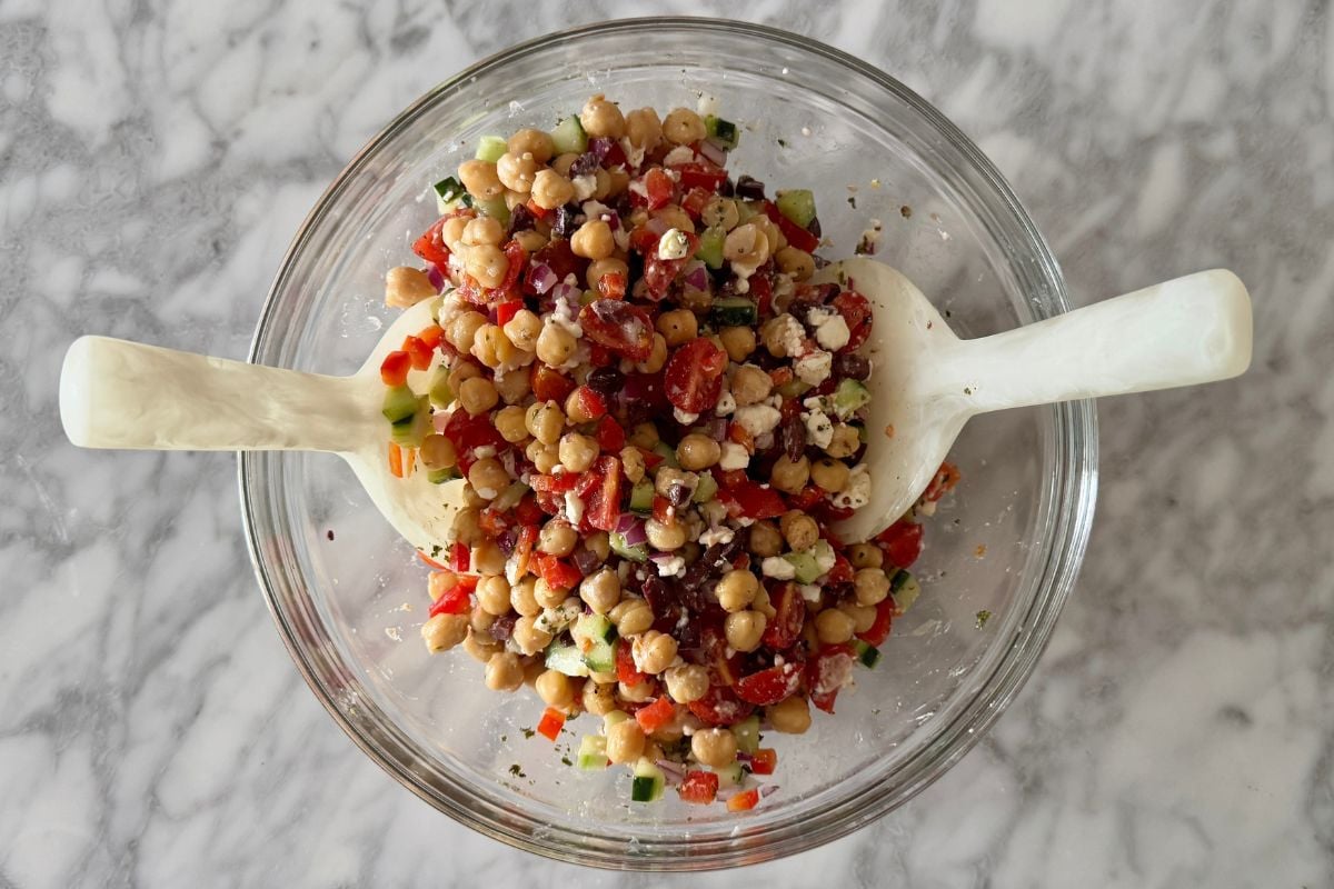 Tossed chickpea salad in dressing | Healthy Foodie Girl Tossed chickpea salad in dressing