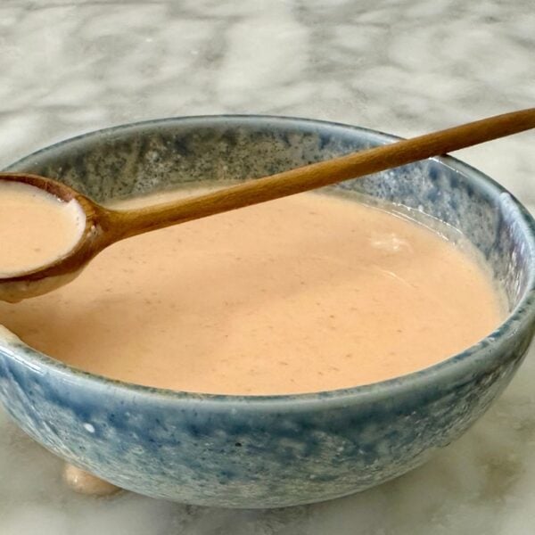 Sriracha Mayo With Greek Yogurt | Healthy Foodie Girl Sriracha Mayo With Greek Yogurt