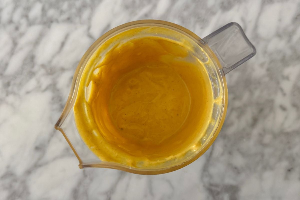 Blended pumpkin mousse in blender | Healthy Foodie Girl Blended pumpkin mousse in blender
