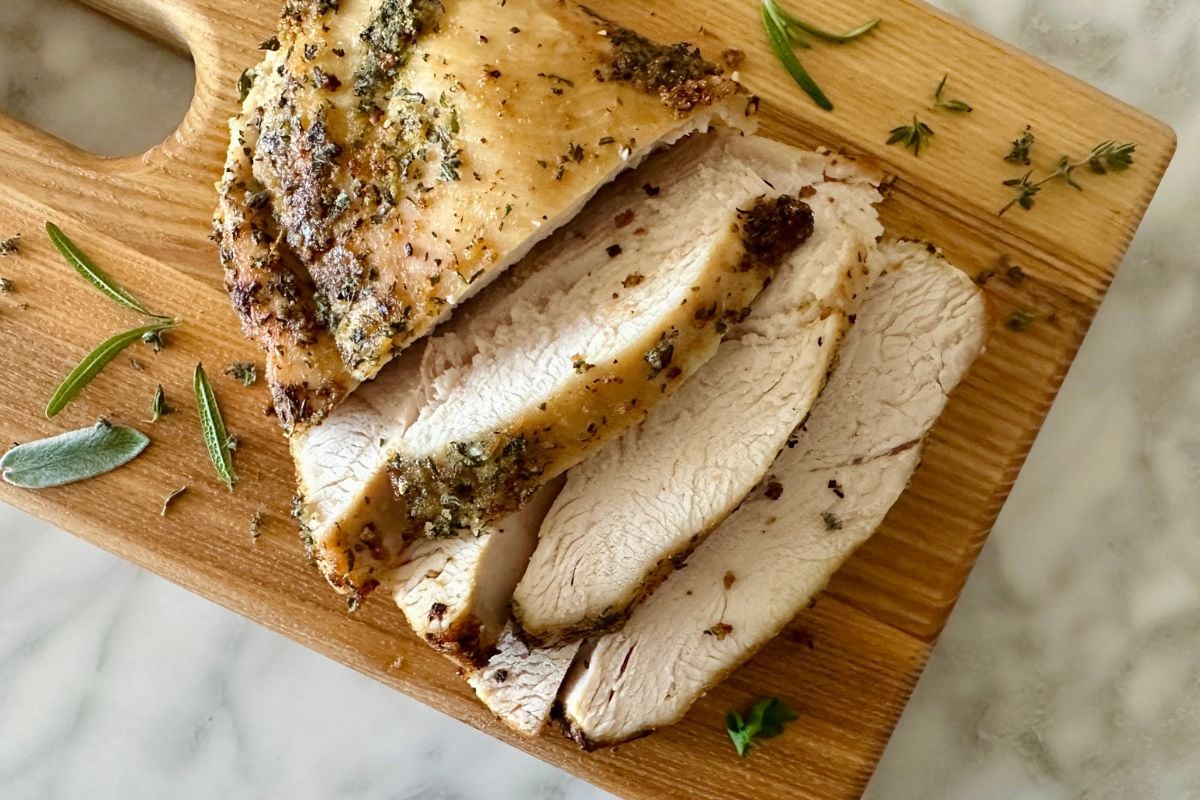 Easy Juicy Air Fryer Turkey Breast Recipe | Healthy Foodie Girl Easy Juicy Air Fryer Turkey Breast Recipe