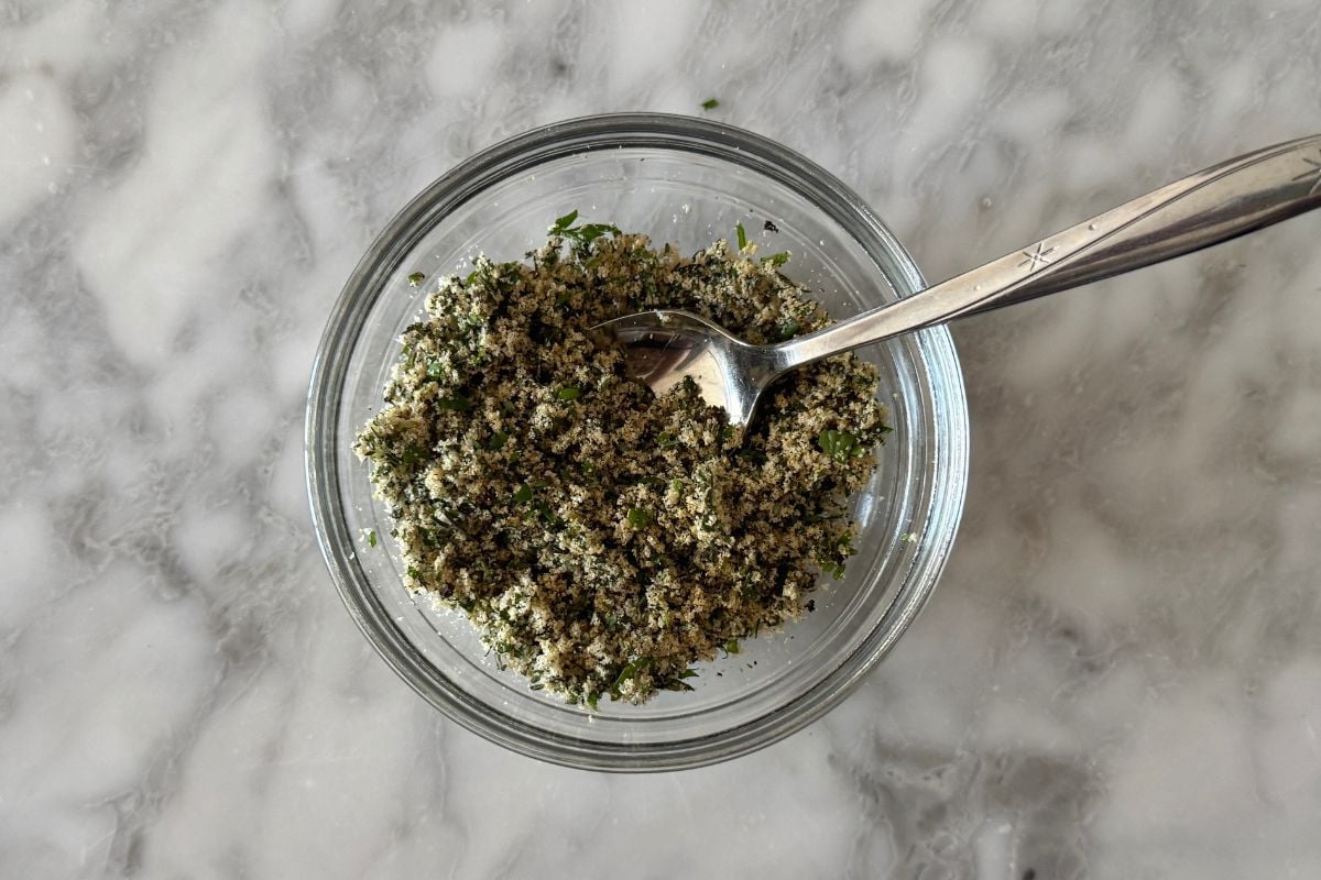 Poultry rub seasoning mix for turkey breast | Healthy Foodie Girl Poultry rub seasoning mix for turkey breast