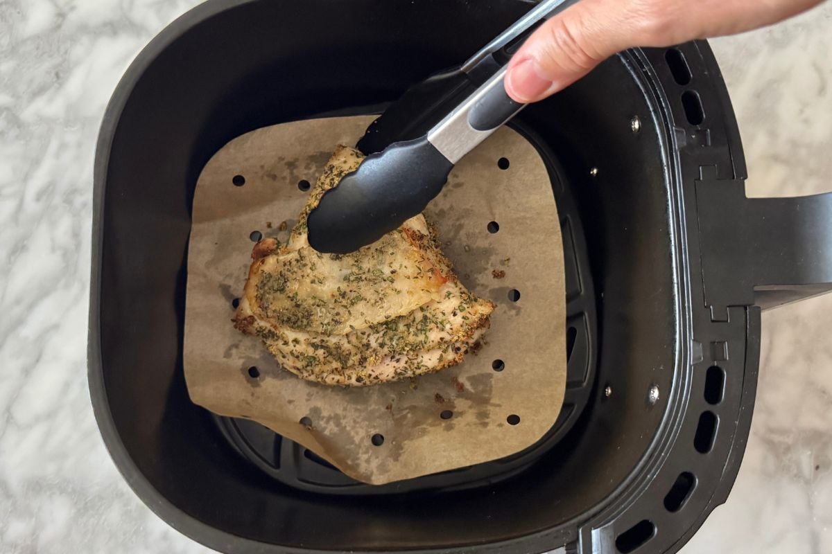 Turkey breast flipped halfway through in air fryer | Healthy Foodie Girl Turkey breast flipped halfway through in air fryer