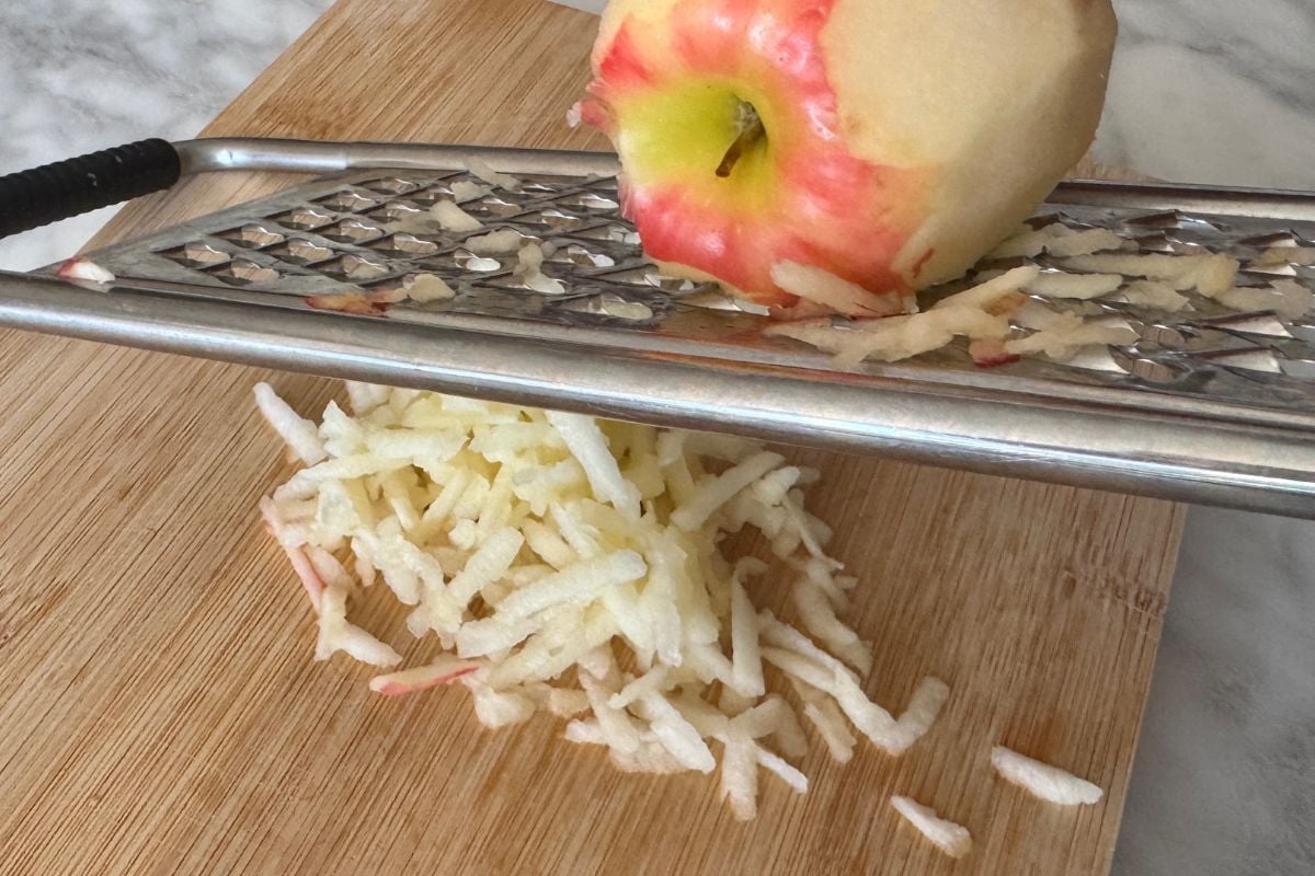 Grated fresh apple