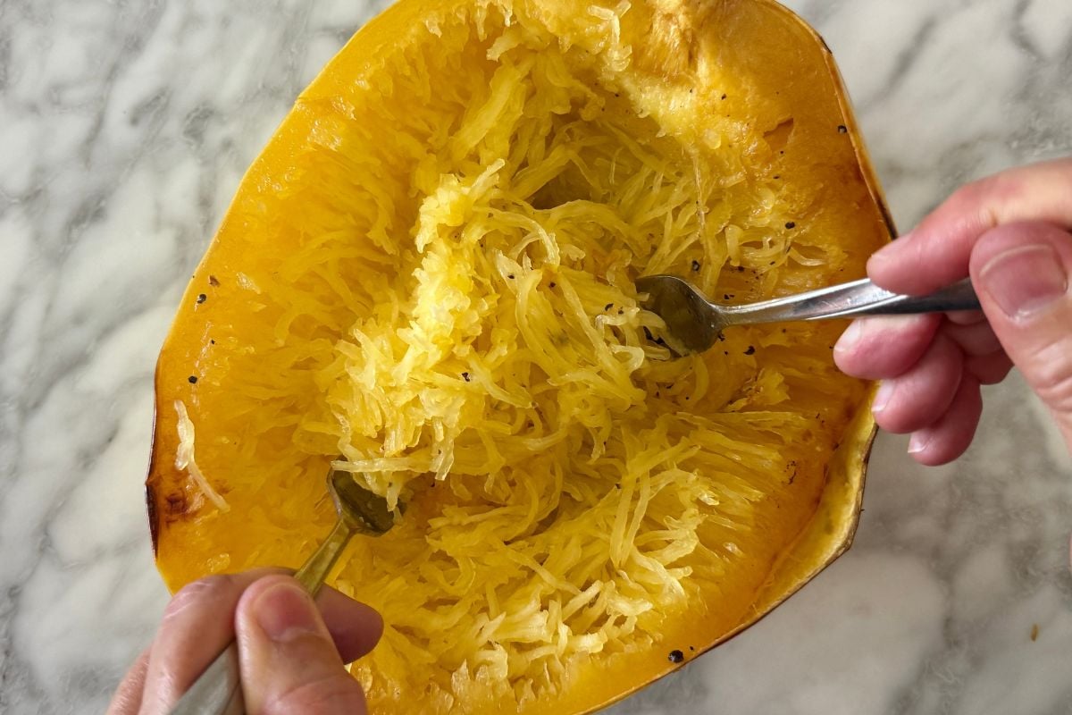 Spaghetti squash strands